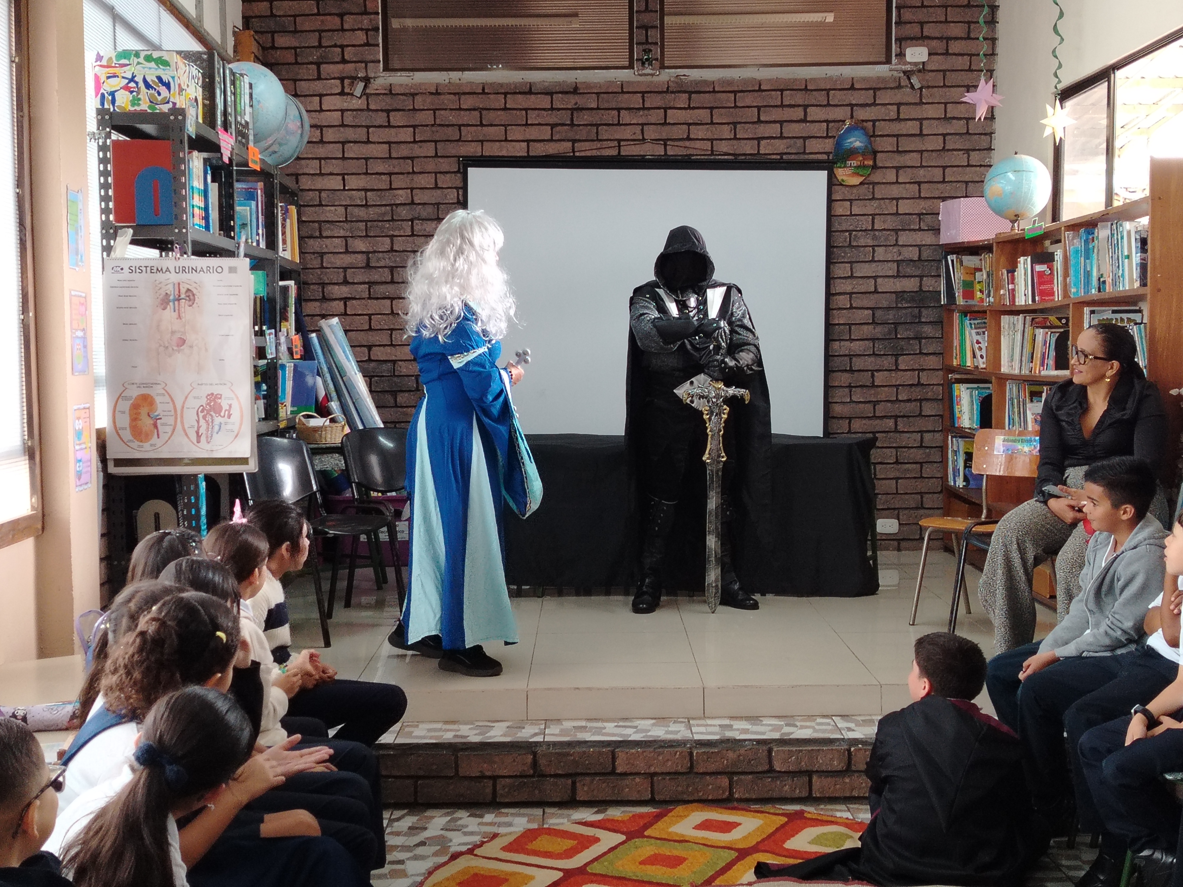 VISITA DE AUTORES DE LIBROS